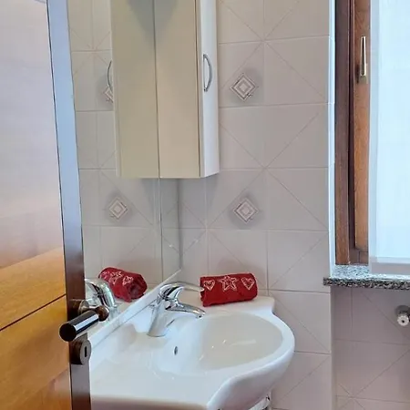Prázdninový dům Roby53 *